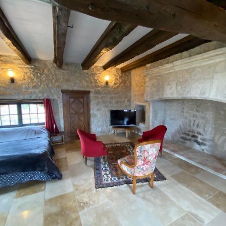 Maison De Village, Charme Et Confort Mauroux  Esterno foto
